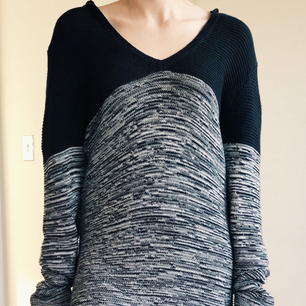 ROXY knit hoodie dress with striped pattern L